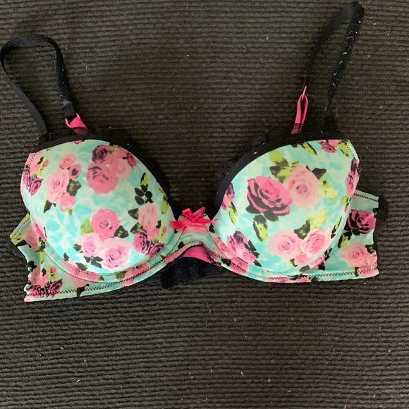Betsy Johnson 32 C bra - Picture 1 of 6